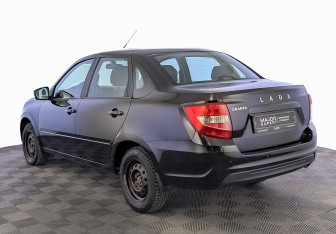 Подержанный автомобиль LADA (ВАЗ) Granta Sedan 2022 года (7 фото)