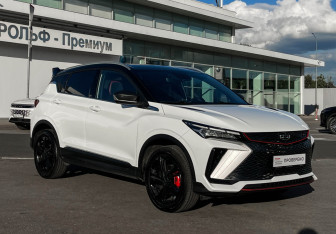 Подержанный автомобиль Geely Coolray 2023 года (3 фото)
