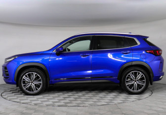 Подержанный автомобиль Exeed LX 2023 года (8 фото)