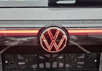 Новый Volkswagen Tiguan 2025 (8 фото)