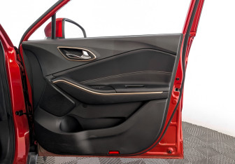 Подержанный автомобиль Москвич 3е 2023 года (25 фото)