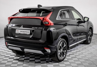 Подержанный автомобиль Mitsubishi Eclipse Cross 2018 года (5 фото)