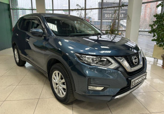 Подержанный автомобиль Nissan X-Trail 2019 года (3 фото)