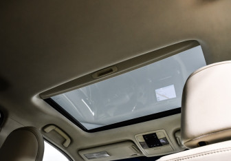 Подержанный автомобиль Lexus GX 2011 года (16 фото)