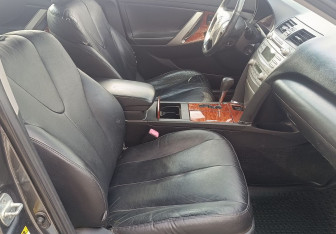 Подержанный автомобиль Toyota Camry Sedan 2011 года (9 фото)