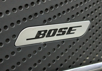 Подержанный автомобиль Hongqi HS5 2022 года (27 фото)