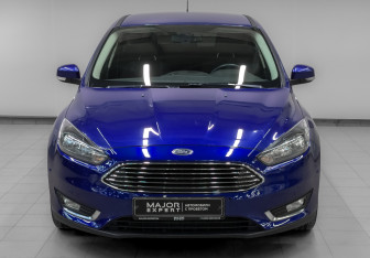 Подержанный автомобиль Ford Focus Hatchback 2017 года (2 фото)