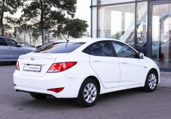 Подержанный автомобиль Hyundai Solaris Sedan 2016 года (4 фото)