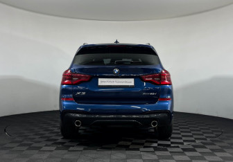 Подержанный автомобиль BMW X3 2018 года (4 фото)