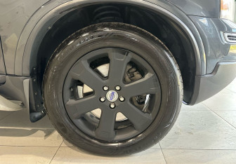 Подержанный автомобиль Volvo XC90 2010 года (18 фото)