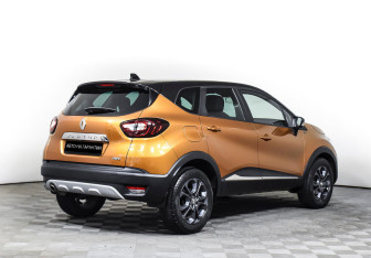 Подержанный автомобиль Renault Kaptur 2021 года (5 фото)
