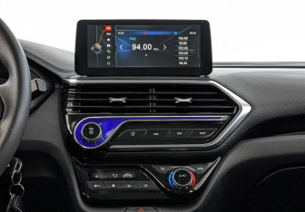 Подержанный автомобиль Changan Alsvin 2023 года (17 фото)