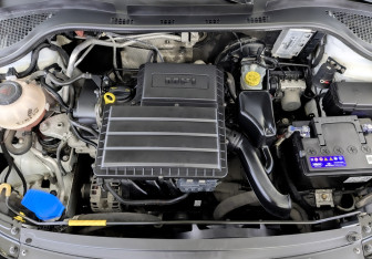 Подержанный автомобиль Skoda Rapid Liftback 2019 года (9 фото)