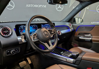 Подержанный автомобиль Mercedes-Benz GLB 2021 года (11 фото)