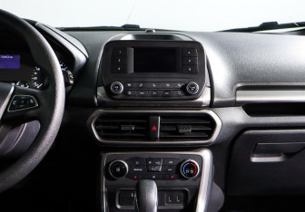 Подержанный автомобиль Ford EcoSport 2019 года (9 фото)