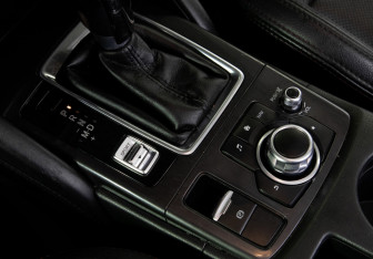 Подержанный автомобиль Mazda CX-5 2015 года (13 фото)