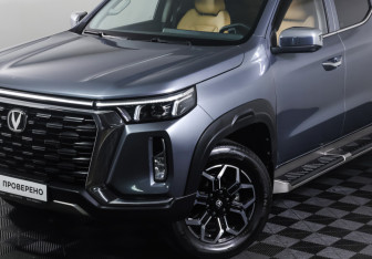 Подержанный автомобиль Changan Hunter Plus 2023 года (24 фото)