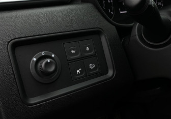 Подержанный автомобиль Renault Duster 2021 года (18 фото)