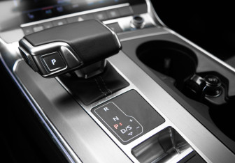 Подержанный автомобиль Audi A6 Sedan 2022 года (20 фото)