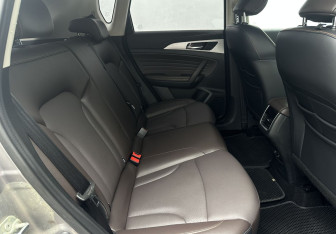 Подержанный автомобиль Changan CS35PLUS 2019 года (14 фото)