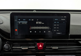 Новый Москвич 3 2023 (17 фото)