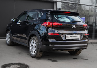 Подержанный автомобиль Hyundai Tucson 2020 года (6 фото)
