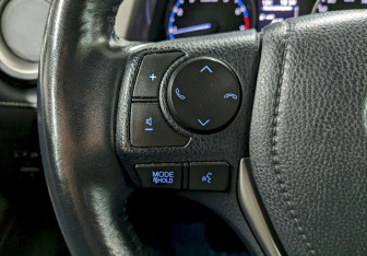 Подержанный автомобиль Toyota RAV4 2019 года (27 фото)