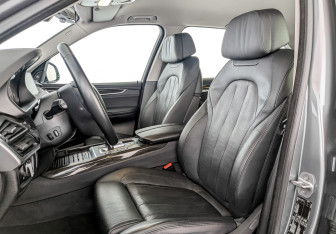 Подержанный автомобиль BMW X5 2016 года (20 фото)