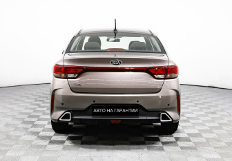 Подержанный автомобиль Kia Rio Sedan 2021 года (6 фото)