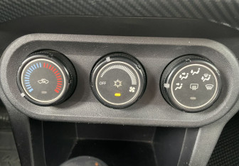 Подержанный автомобиль Mitsubishi Lancer Sedan 2008 года (14 фото)