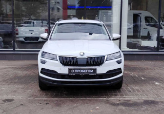 Подержанный автомобиль Skoda Karoq 2020 года (2 фото)