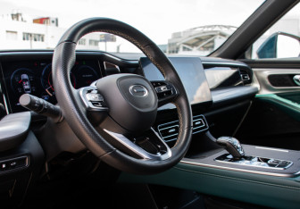 Подержанный автомобиль GAC GS8 2023 года (9 фото)