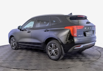 Подержанный автомобиль Haval Jolion 2023 года (7 фото)