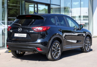 Подержанный автомобиль Mazda CX-5 2015 года (5 фото)