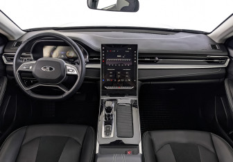 Подержанный автомобиль Москвич 6 2023 года (14 фото)