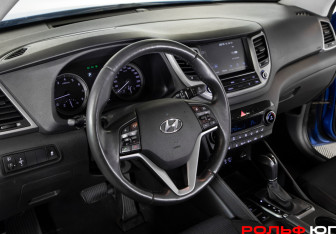 Подержанный автомобиль Hyundai Tucson 2018 года (10 фото)