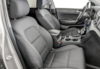 Подержанный автомобиль Kia Sportage 2017 года (23 фото)