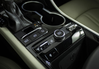 Подержанный автомобиль Kia K5 2021 года (16 фото)