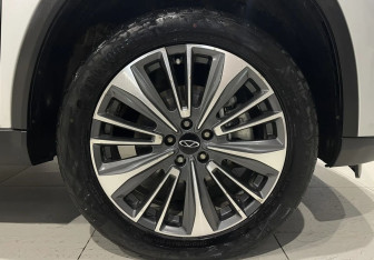 Подержанный автомобиль Chery Tiggo 8 Pro Plug-in Hybrid 2023 года (21 фото)