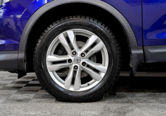 Подержанный автомобиль Nissan Qashqai 2016 года (18 фото)