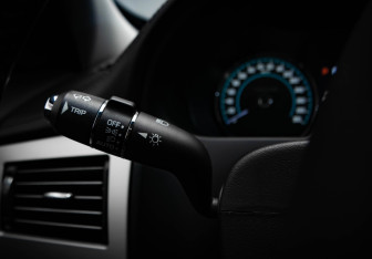 Подержанный автомобиль Jaguar XF Sedan 2011 года (12 фото)