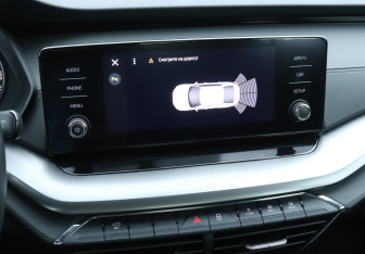 Подержанный автомобиль Skoda Octavia Liftback 2021 года (16 фото)