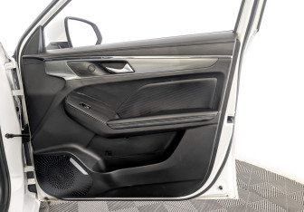 Подержанный автомобиль Haval Jolion 2022 года (24 фото)