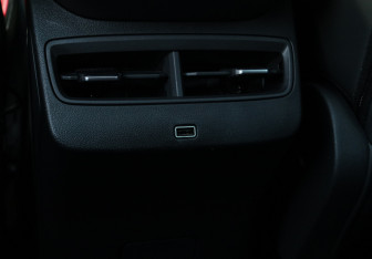 Подержанный автомобиль Jetour Dashing 2023 года (10 фото)