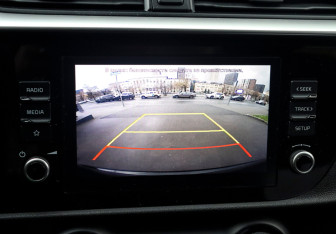 Подержанный автомобиль Kia Rio Sedan 2020 года (12 фото)