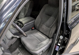 Подержанный автомобиль Toyota Land Cruiser Suv 2021 года (20 фото)