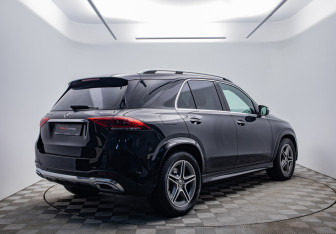 Подержанный автомобиль Mercedes-Benz GLE 2019 года (5 фото)