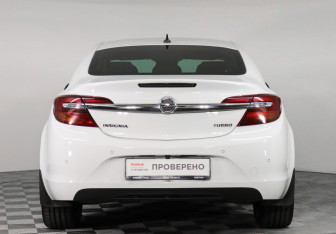 Подержанный автомобиль Opel Insignia Sedan 2014 года (6 фото)