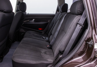 Подержанный автомобиль SsangYong Rexton 2008 года (11 фото)