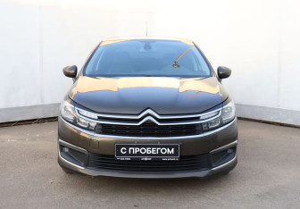 Подержанный автомобиль Citroen C4 Sedan 2020 года (2 фото)